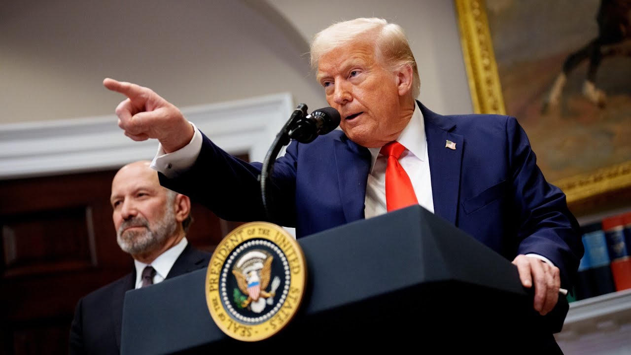 &lsquo;It would be wiped out&rsquo;: Trump threatens to attack Iran if it builds a nuclear weapon