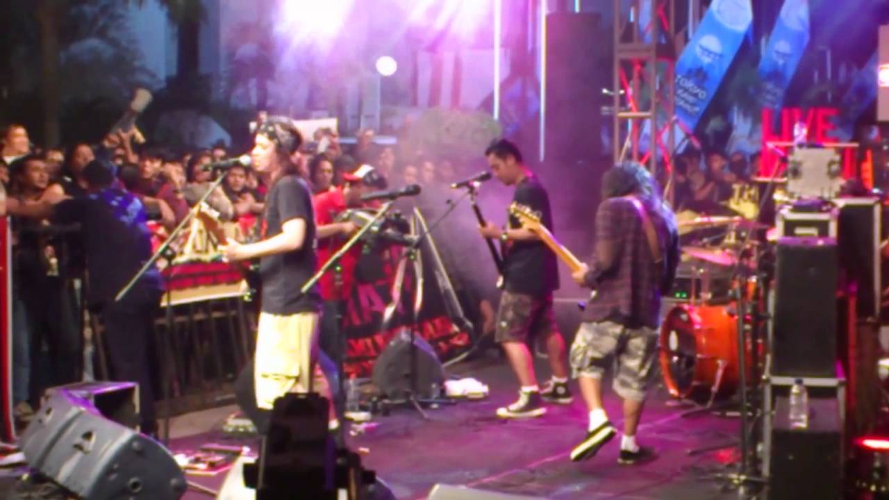 Jeremy - Cupumanik Radioshow 13apr12.mp4