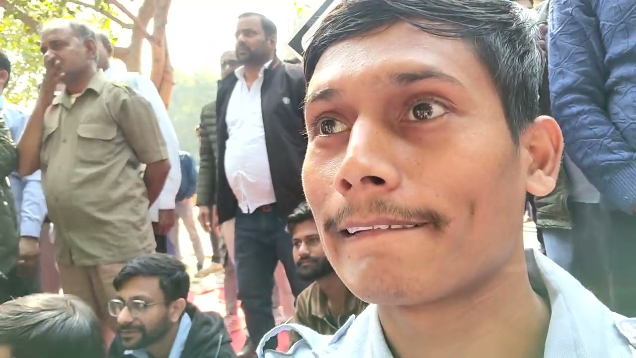 Sare hamare driver Bhai ki baat sune full video
