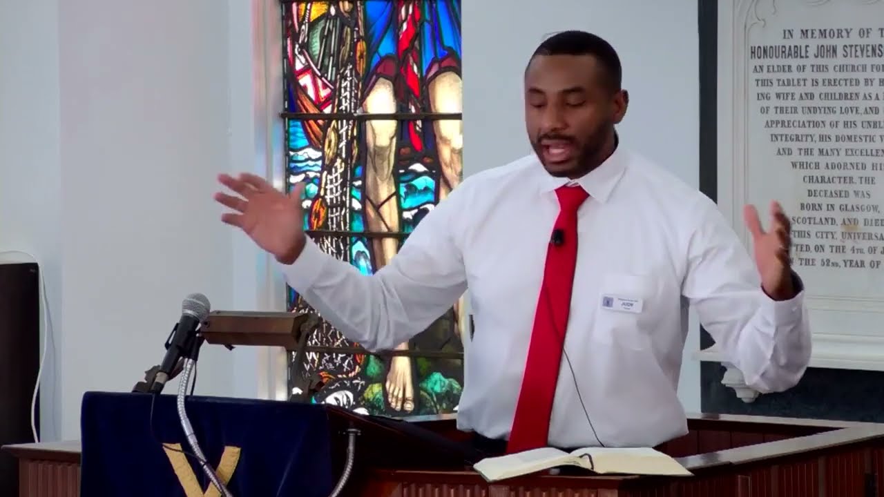 Его зовут Иисус.