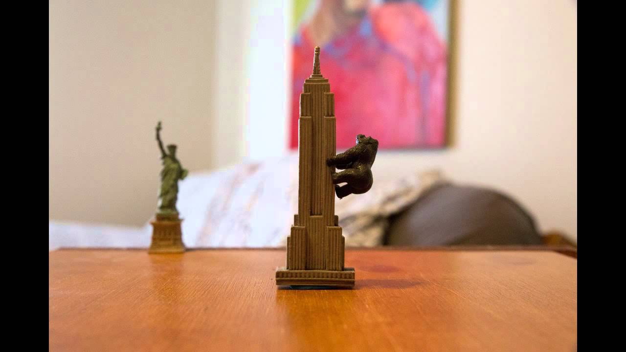 King Kong climbs Empire State (1933) recreated with toys