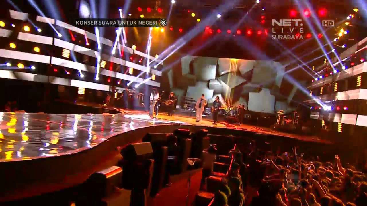 NETKonserSurabaya Iwan Fals ft Musikimia & John Paul Ivan - Bento Full HD