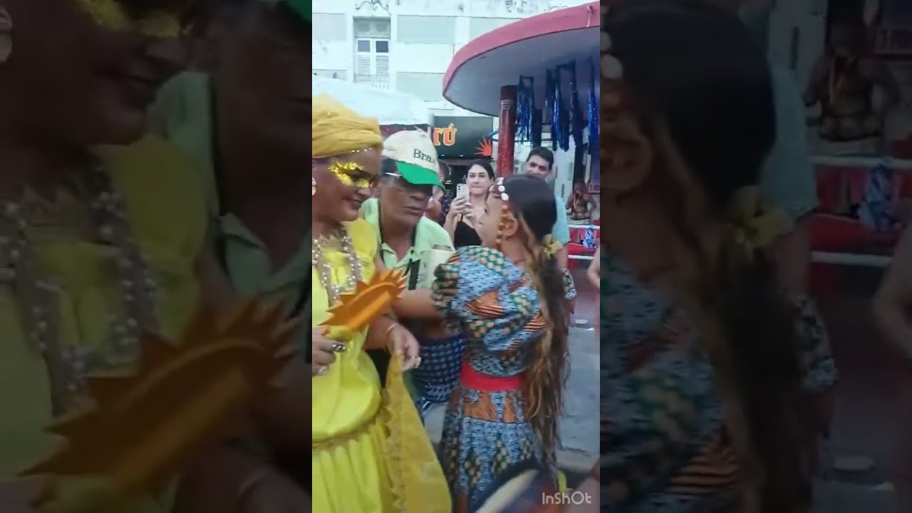 Afoxé Ylê Xambá- Cortejo nas Ladeiras da Cidade de Olinda/PE - 15/02/2026 - Carnaval 2026.