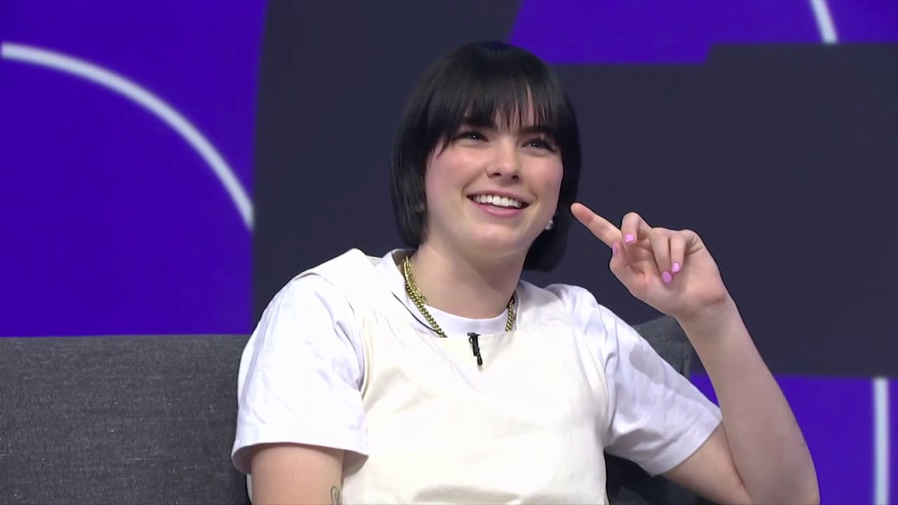 Benee on TVNZ's Year in Review 2020 (31 December 2020)