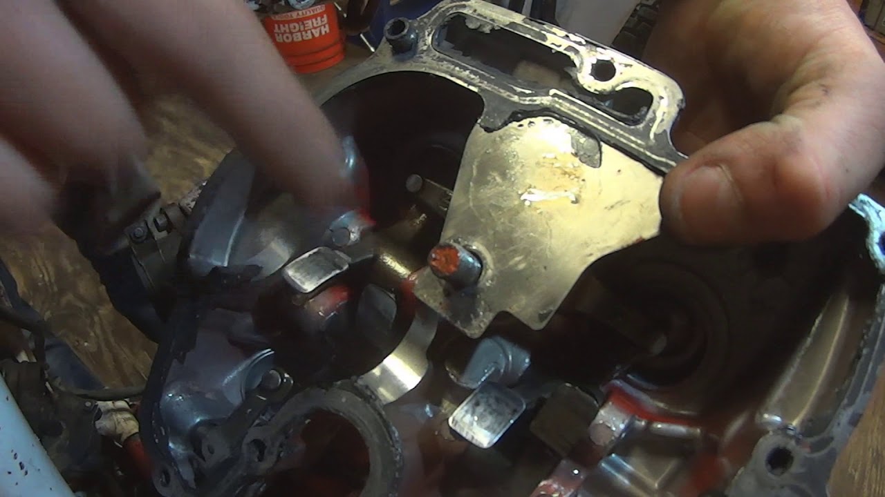 XR250R Top End Tear Down (How To Remove Cam Shaft)