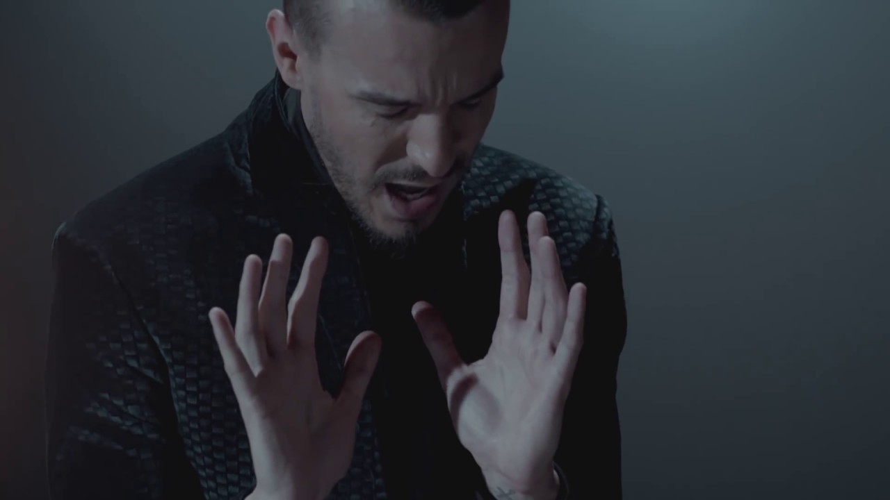 Cem Adrian - Sana Sarılınca
