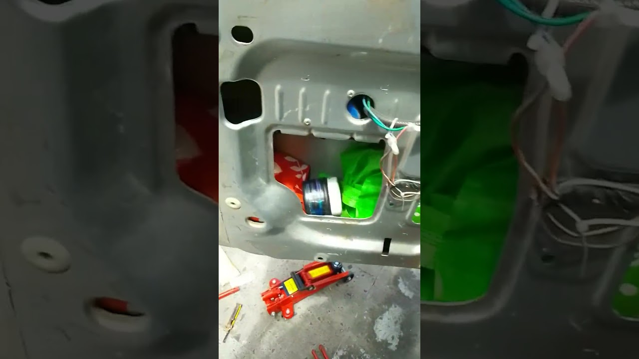 Descripción chapa cajuela Jeep liberty