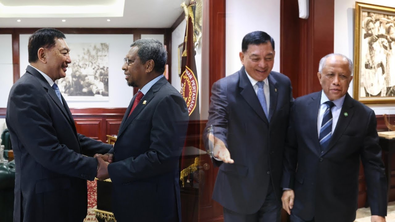 Menerima kunjungan kehormatan Menhan Timor Leste dan Menhan Brunei