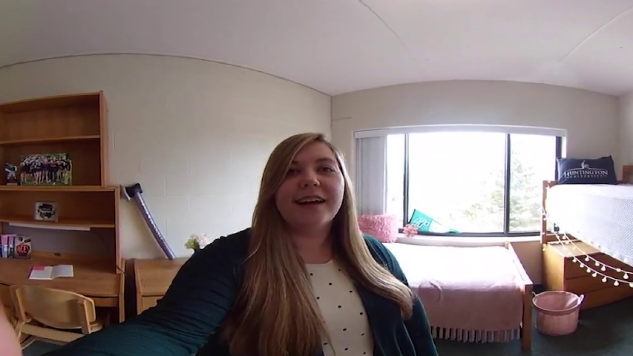 360 Tour: Roush Hall Room