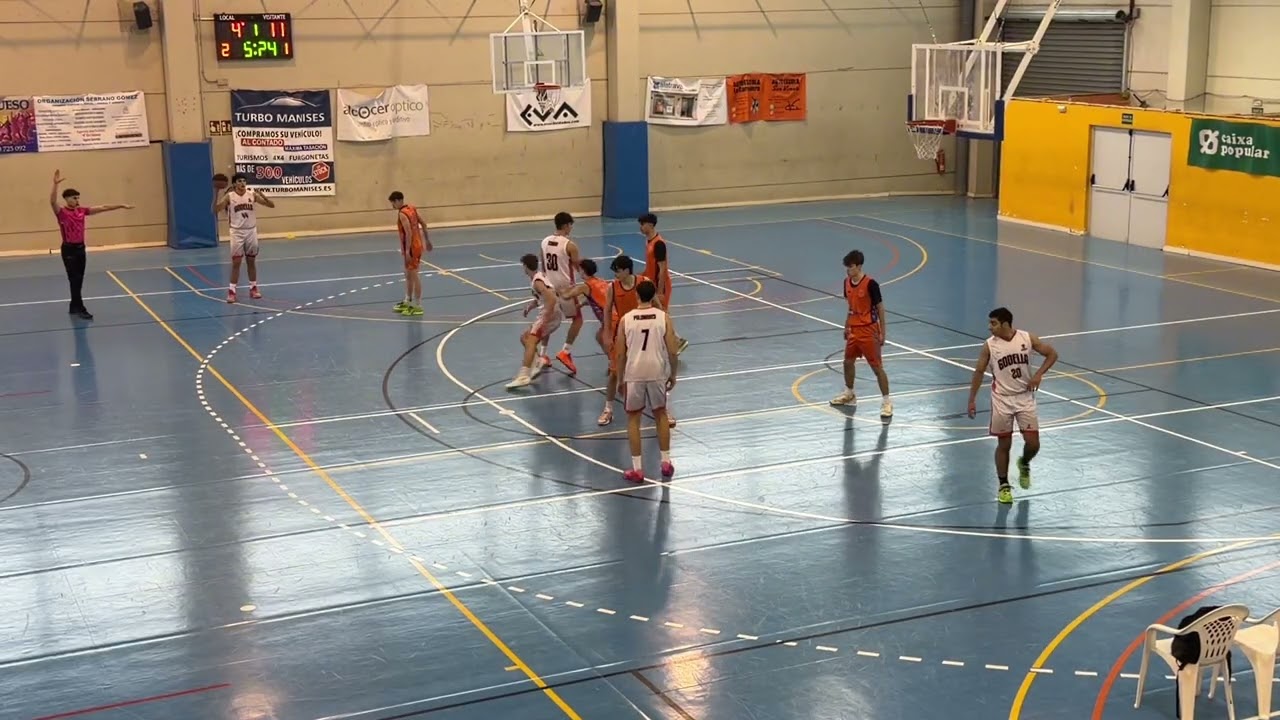 CB LHORTA GODELLA B vs C.B.C MANISES-QUART A (77-80)