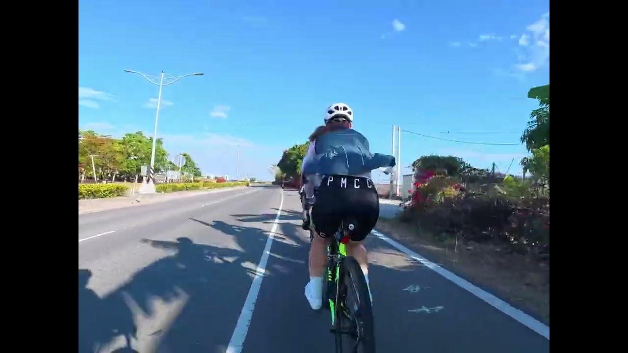 1150215枋寮漁港甜甜圈