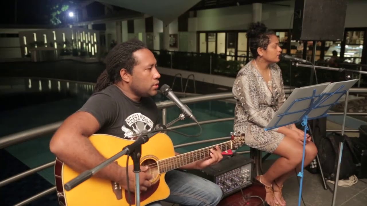 Killing me Softly-Mikes Tee & Mereani Masani