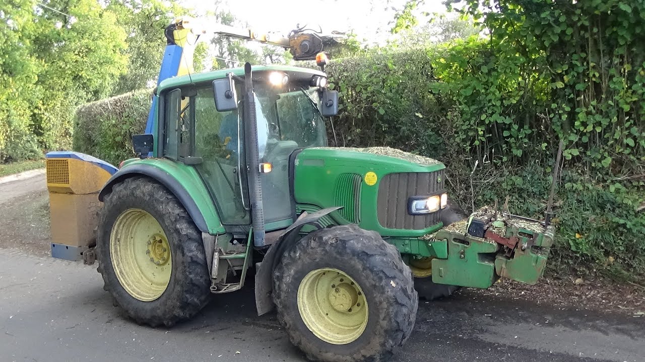 Hedge Cutting with John Deere 6320 & Bomford - In the rain - Hedge Cutting 2022