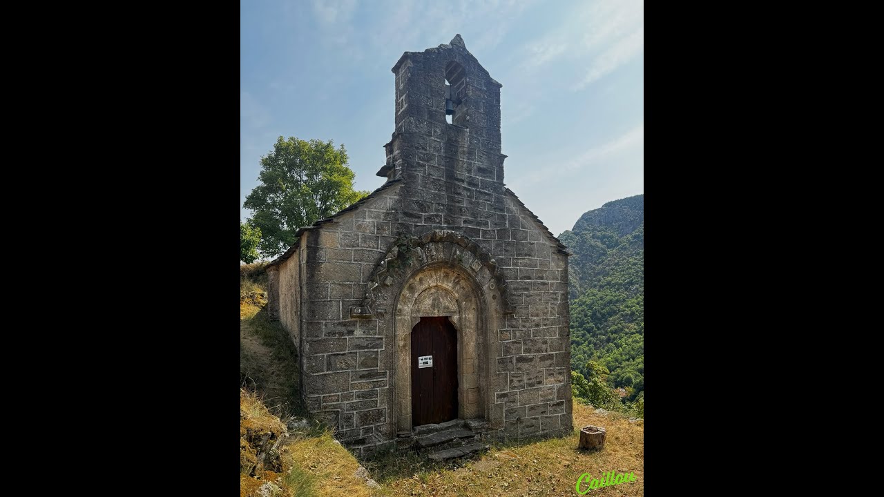 La Chapelle des Beaumes  Lorère La Borne Romane Caillou Lozère
