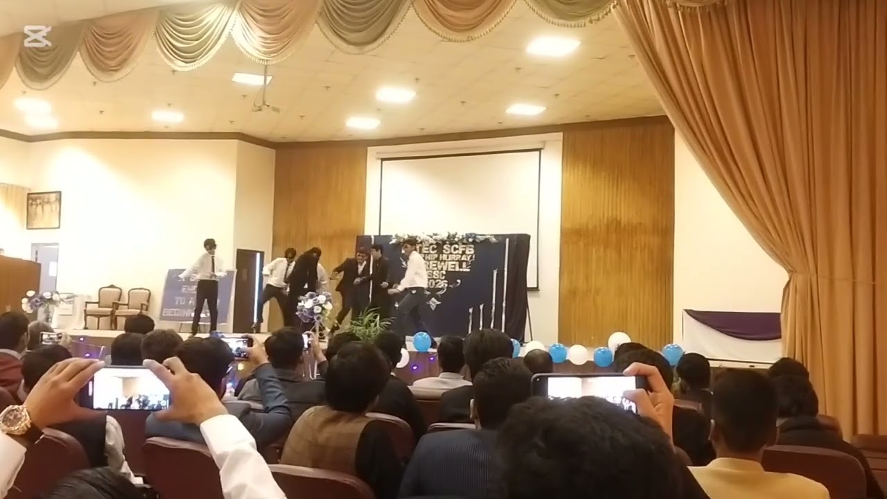 Enjoyfull and most awaited fairwell 😜