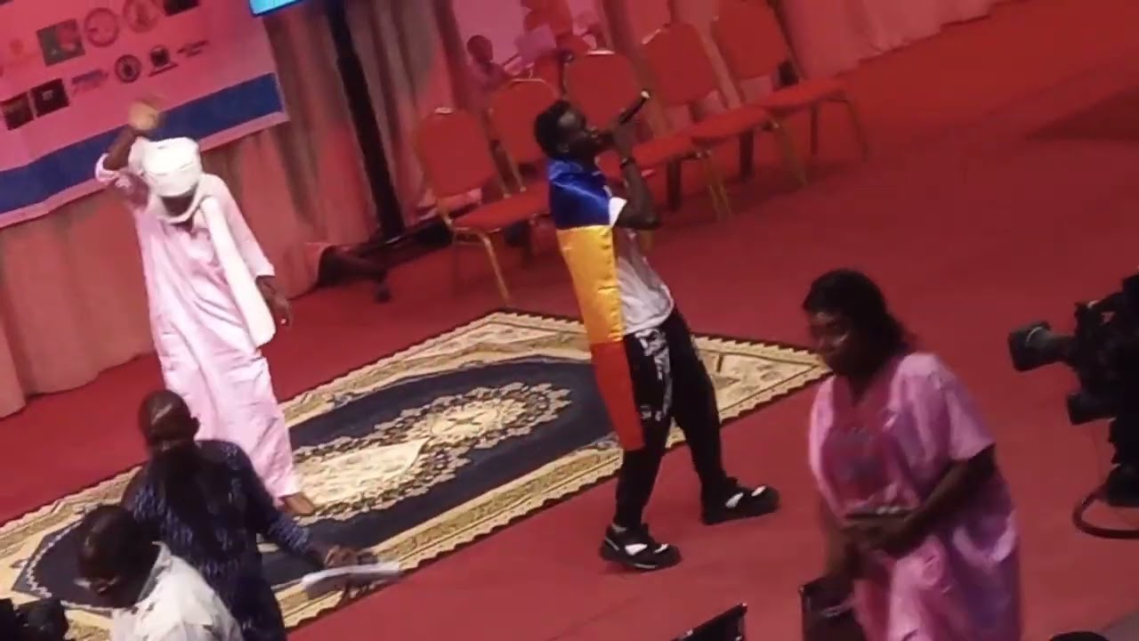 Isbikina Tchad mon Pays (officiel vid&eacute;o) au t&eacute;l&eacute; Onama Tchadien_-_ 235_-_ zongomusic.....