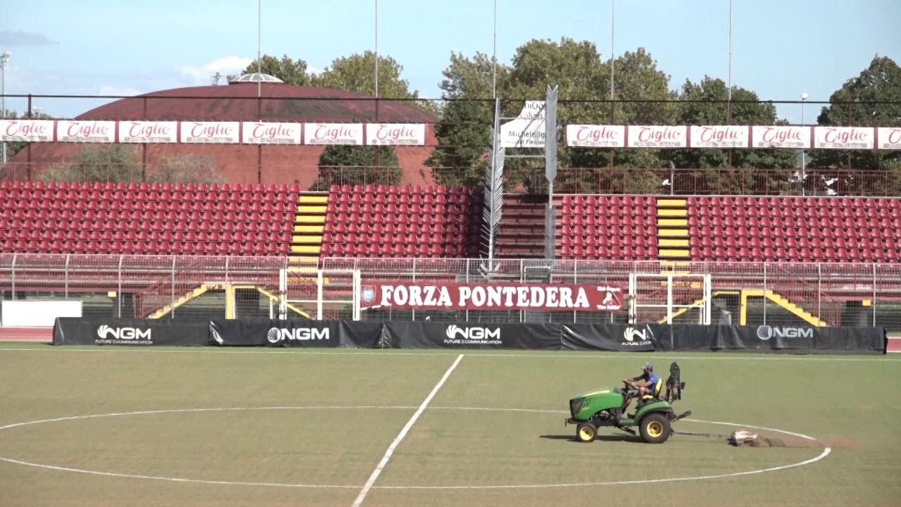 Pontedera, il primo stadio al mondo con seggiolini di plastica riciclata