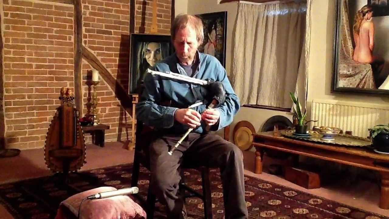 Mike Smith playing 'Halsway Carol' on Northumbrian Pipes. (by Nigel Eaton)