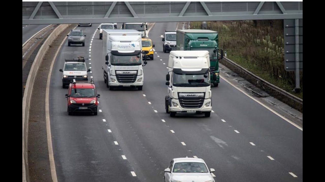 Police HGV operation catches hundreds of drivers on M1 and A1