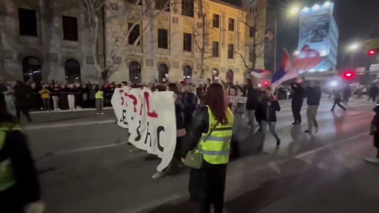 Studenti iz Beograda su stigli u Ni&scaron; #studenti