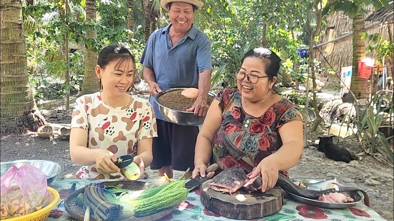 Ngon Hết Sảy Với Nồi Lẩu Mắm Cá Ngát Nhúng Bông Điên Điển |TKQ& FAMILY  T 2043