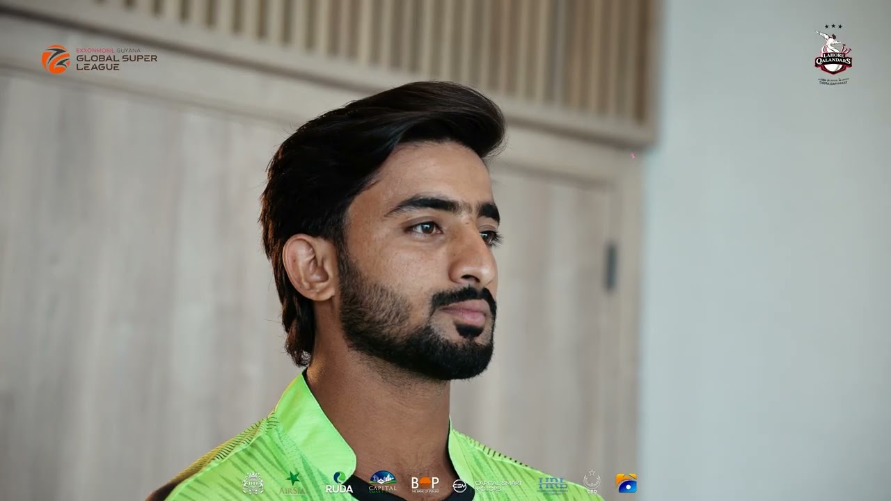 Everyone becomes a pro when the camera's on. 📸 Catch the BTS.#QalandarDilSe  #gslt20
