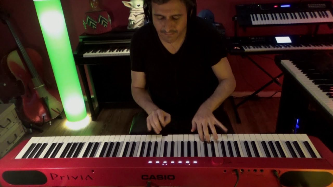 Rocky IV: Training Montage (solo piano) / Vince DiCola