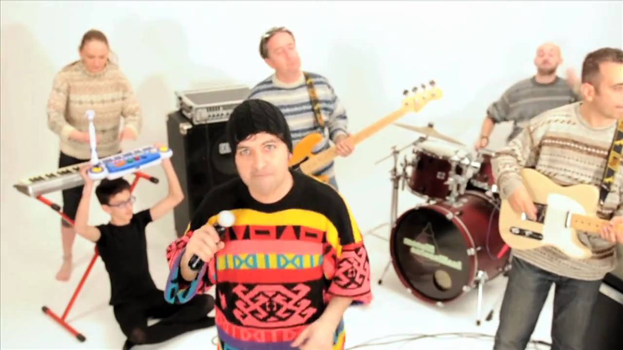 Monelli Antonelliani - Il Pediluvio // Subsonica - Il Diluvio (Parodia)