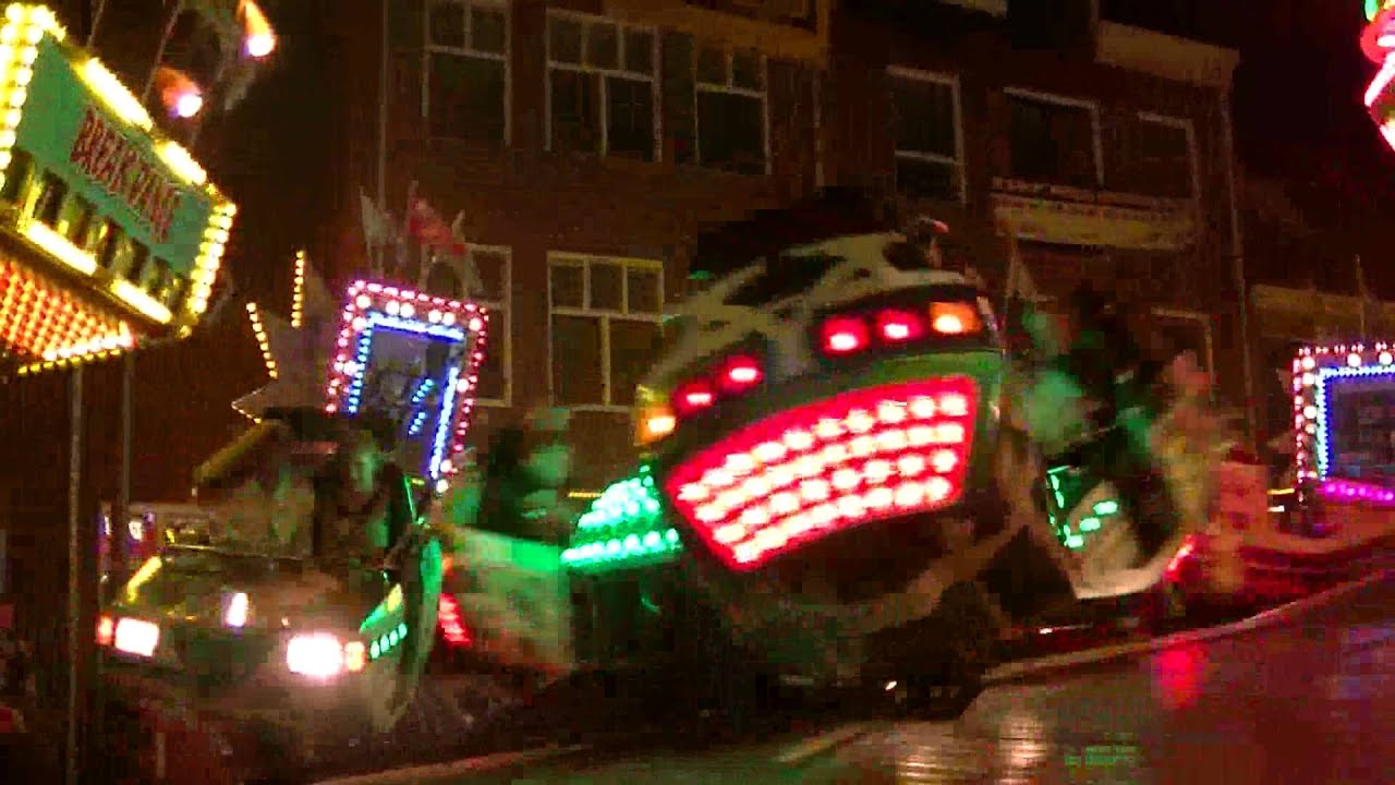 Breakdance (M. Meijer) Offride Kermis Lichtenvoorde 2013 [Full HD]