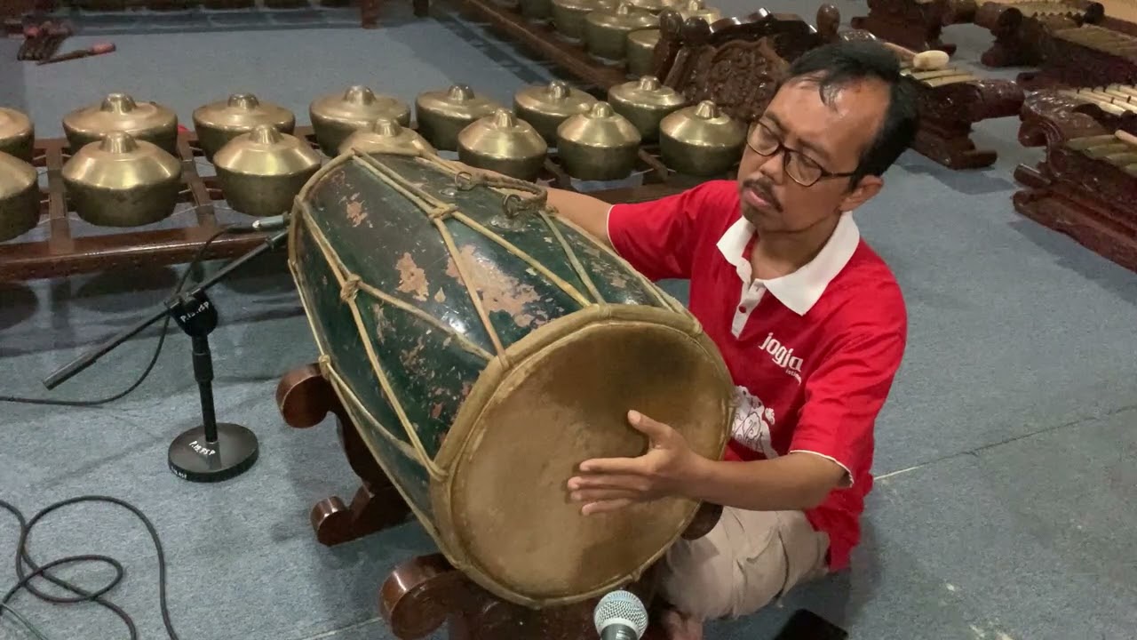 Ayak-ayak, Srepeg Gending Karawitan dan Ladrang Karawitan laras Slendro patet Nem