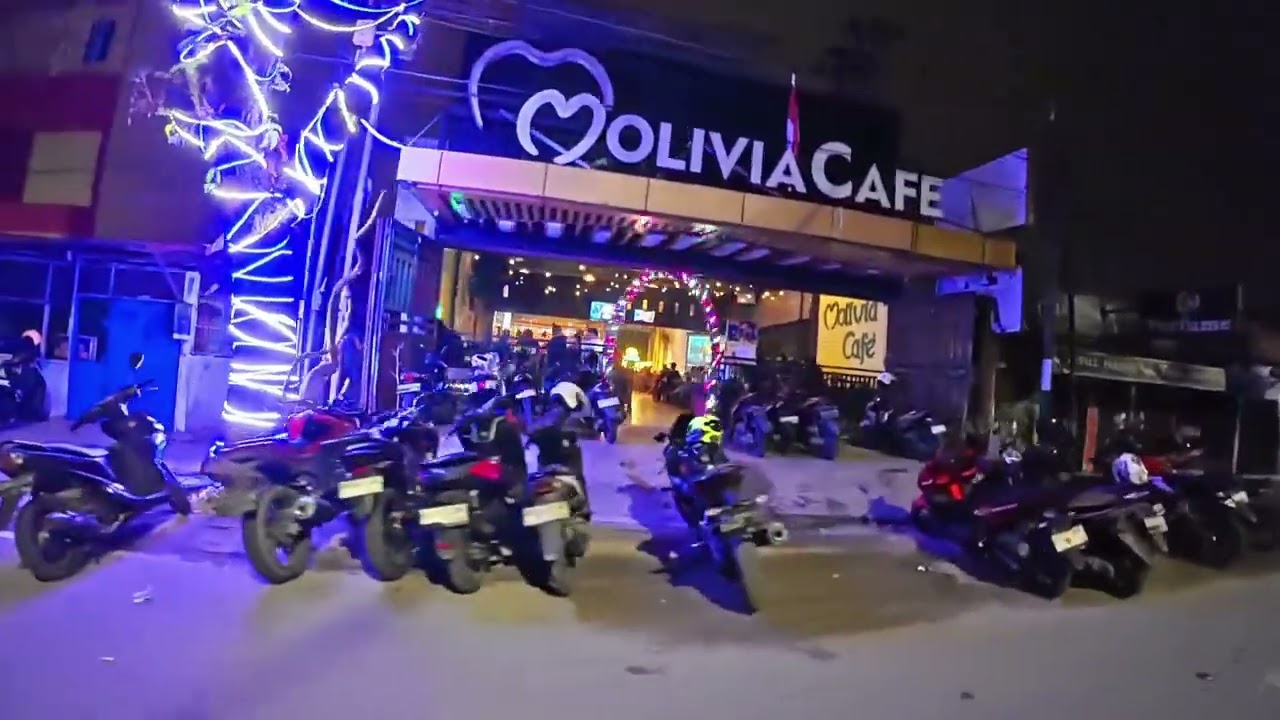 JALAN JALAN TENGAH MALAM DI KOTA MEDAN 2025.