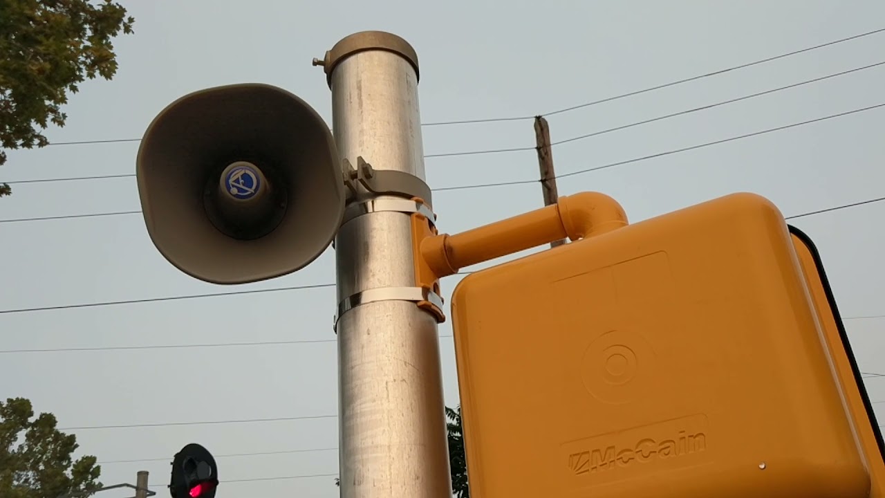 SEPTA Pedestrian Crossing loudspeakers making a loud buzzing noise, Lansdale, PA