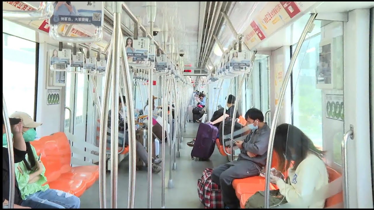 Shanghai partially resumes cross-district public transport