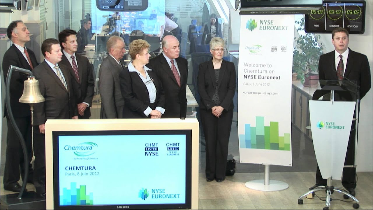 NYSE Euronext welcomes CHEMTURA CORPORATION on NYSE Euronext in Paris