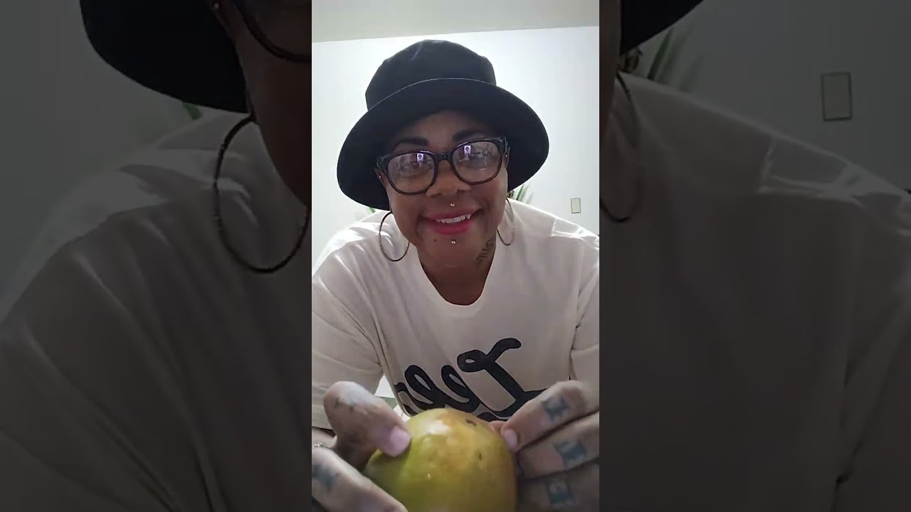 Exotic ASMR  is live! Preparing Corned beef Spaghetti 🍝 and Sucking my Mango 🥭
