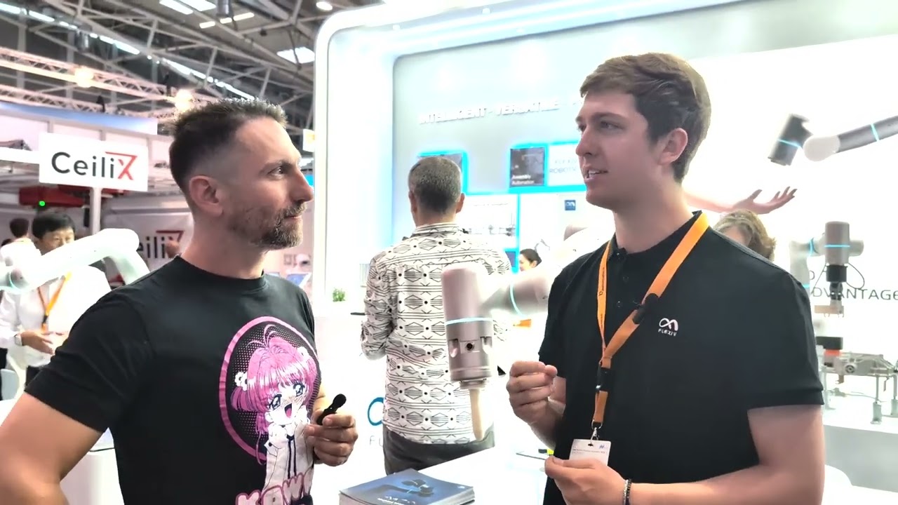 Gavin Bomhoff von Flexiv auf der automatica 2025 (eng)