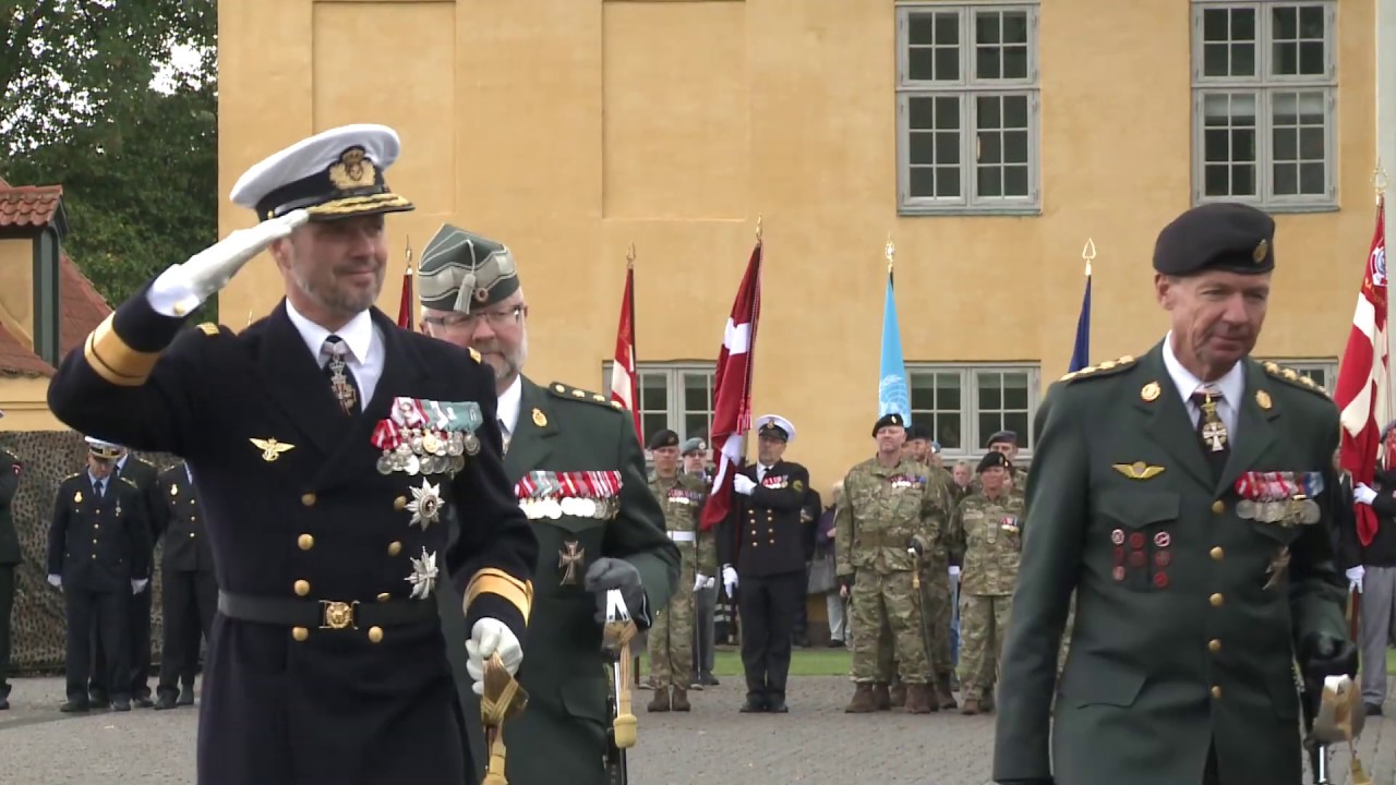 Flagdagsparade på Kastellet