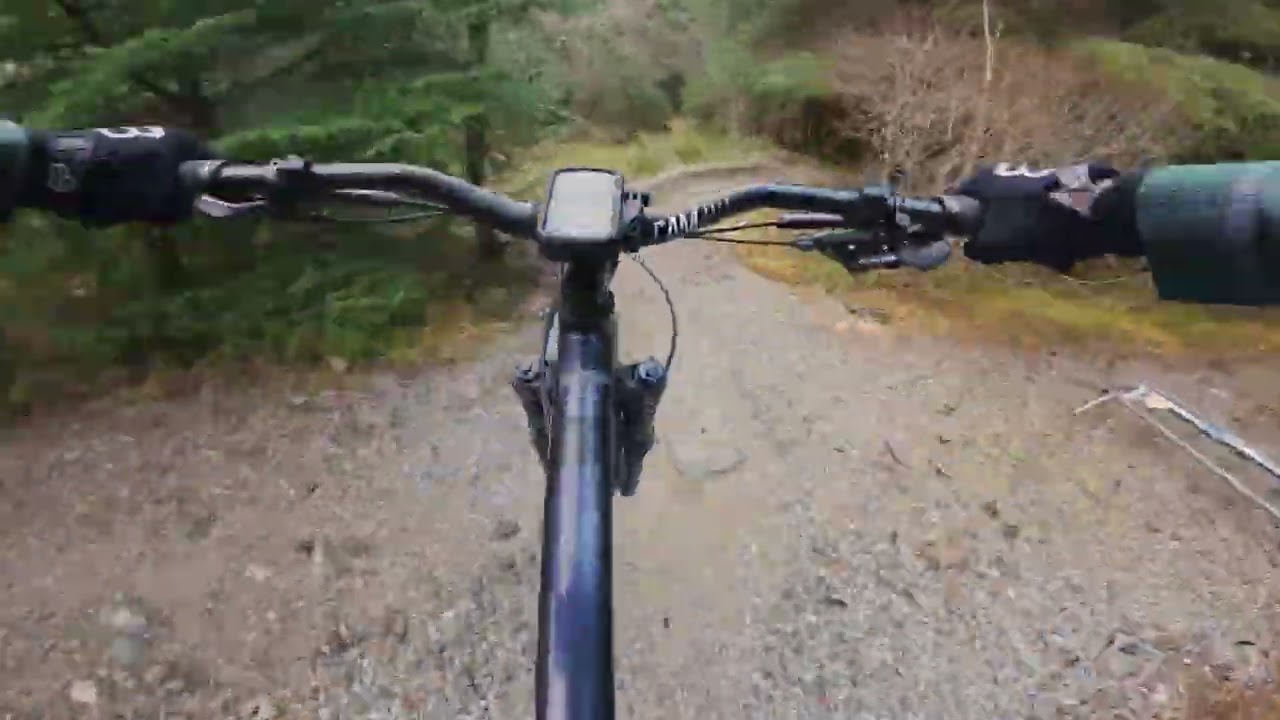 NEVIS RANGE - lower trails, short visit on Pinnacle Ramin hardtail