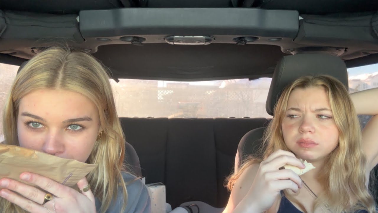TRYING TACO BELL! ft. Chloe