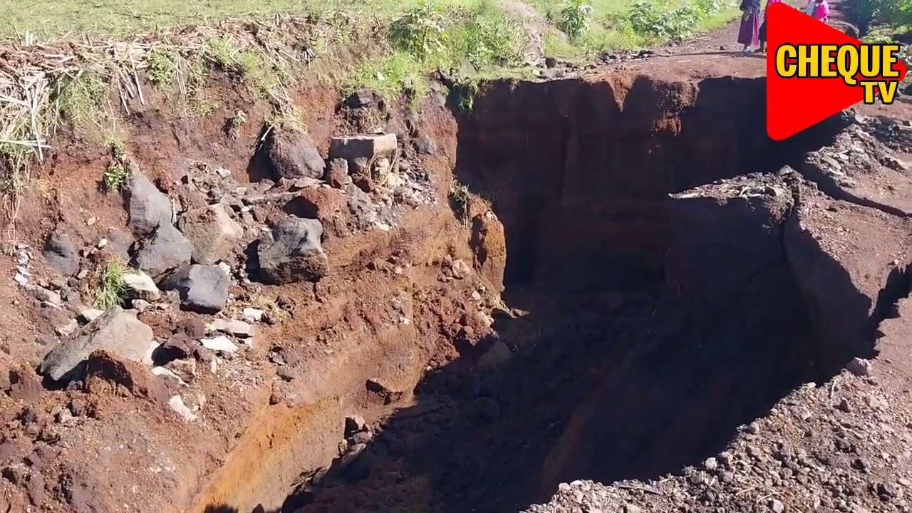 WARNING: Nakuru is SPLITTING,Massive Crack Threatens Nakuru Kiamunyi High Ridge Estate!