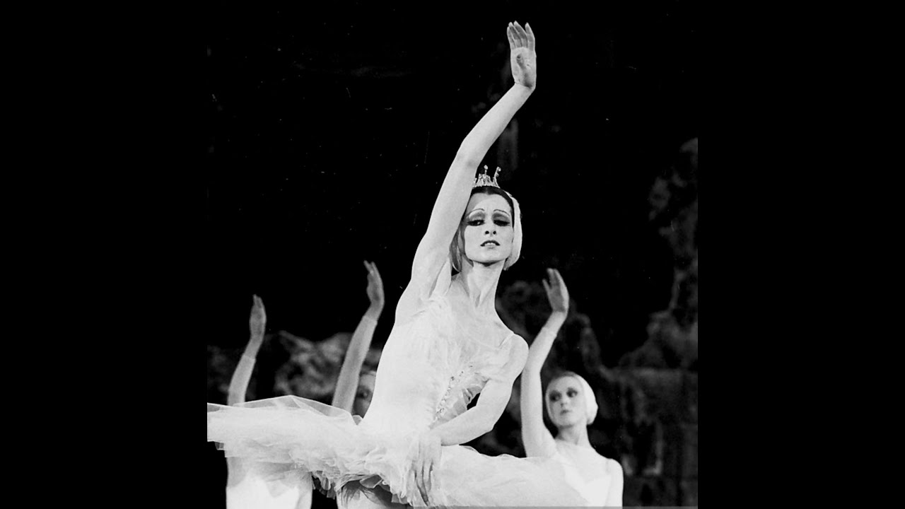 Dominique Khalfouni - Dying Swan - Pavlova - HD
