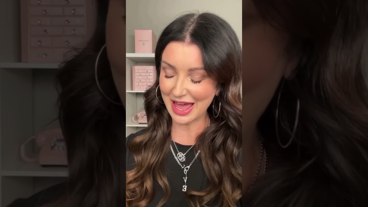 The easiest way to cover grey roots!