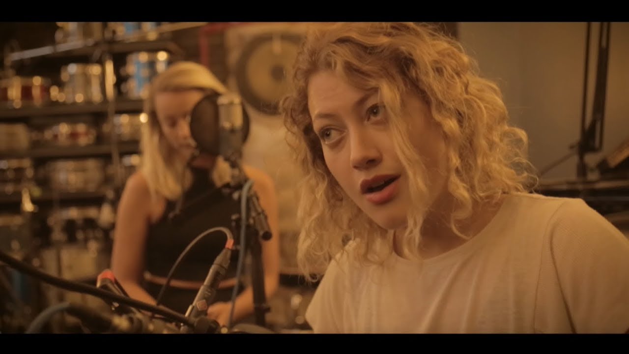 Anna Rune  -  Like Lovers Do (live from The Church Studio)