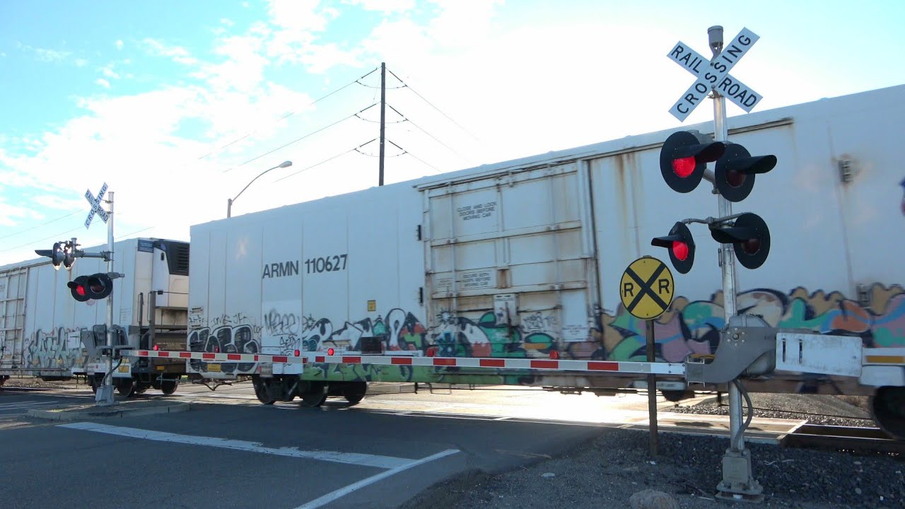 UP 8779 Manifest Train North, Athens Ave. Railroad Crossing, Lincoln CA