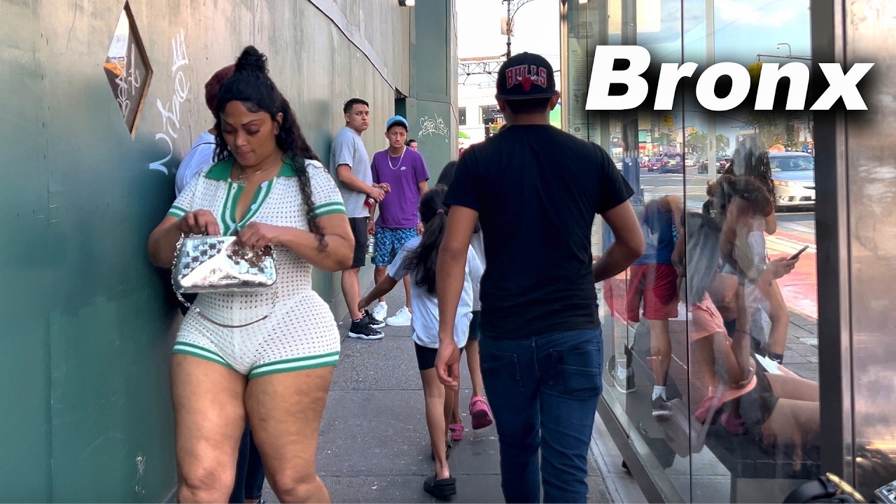 New York City Summer Walking Tour 2024 in Bronx Fordham Road - Bronx New York City Walking Tour 2024