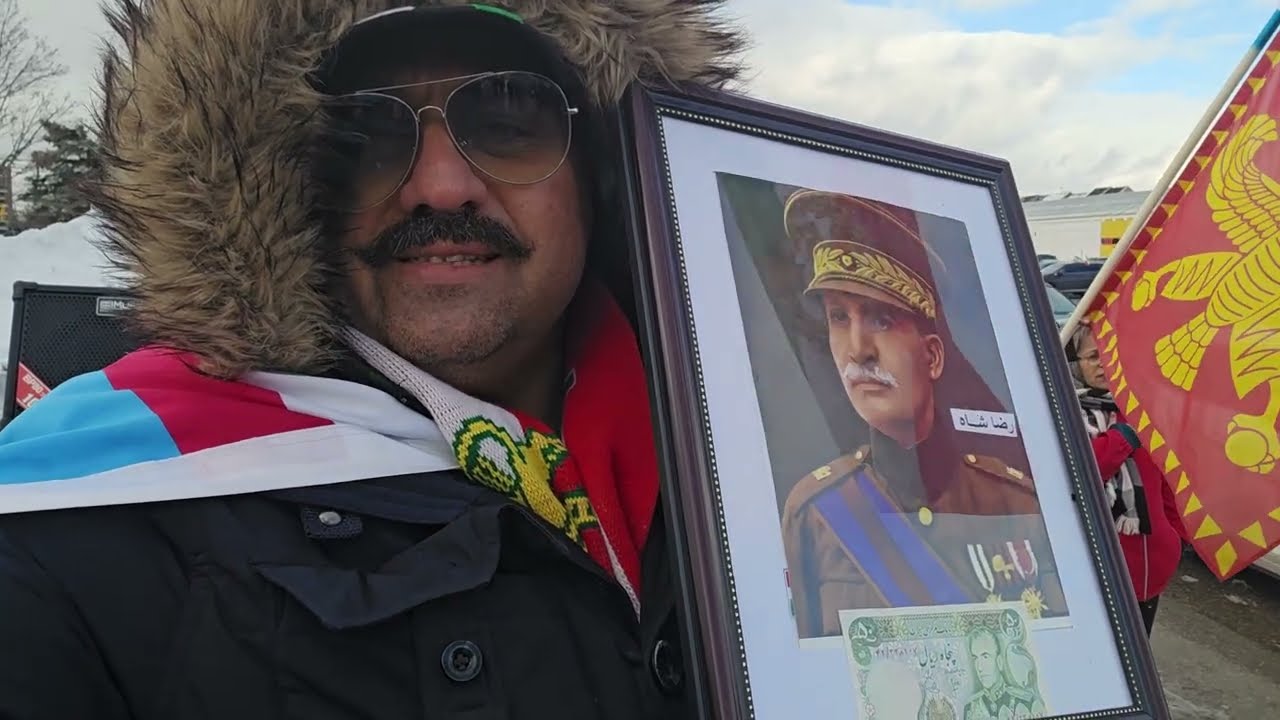 ایرانیان تورنتودر سرمای استخوان‌سوز،برای گرم نگه‌داشتن پیام آزادی در کنار مردم ایران  جاوید شاه،