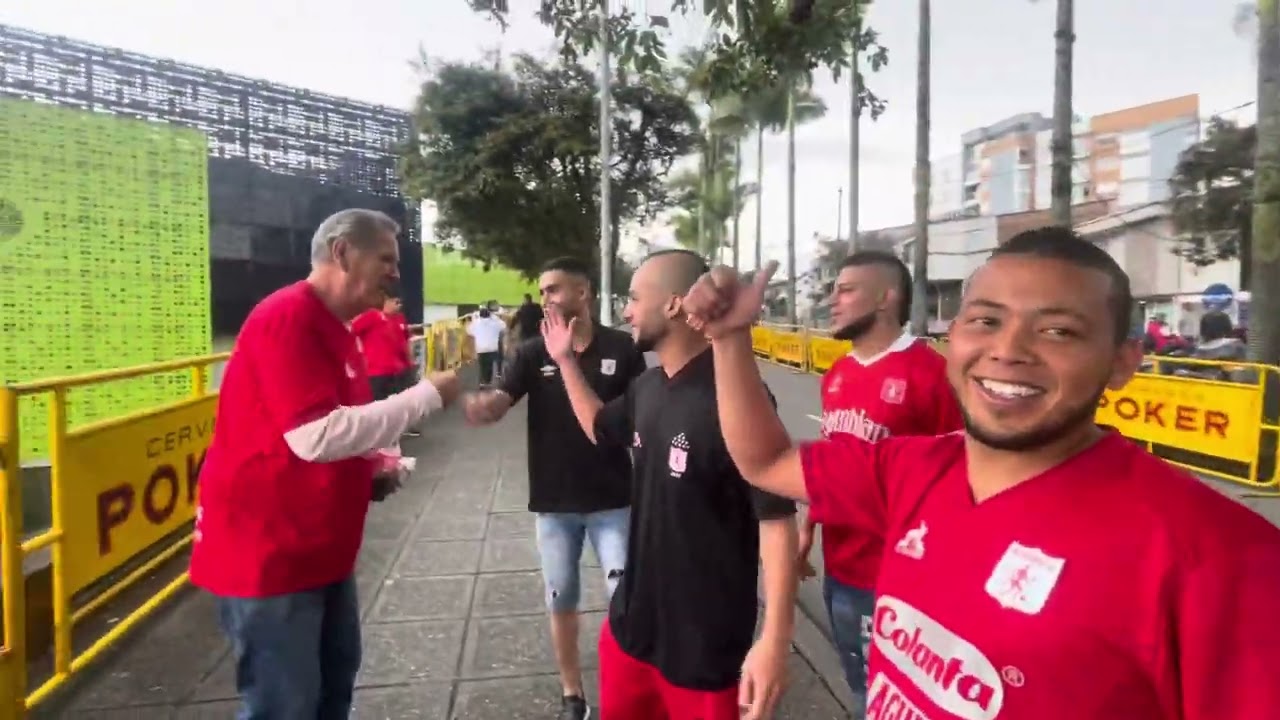 Llegamos al Palogrande Manizales, a todo lado con la Mecha👹⚽️🔔