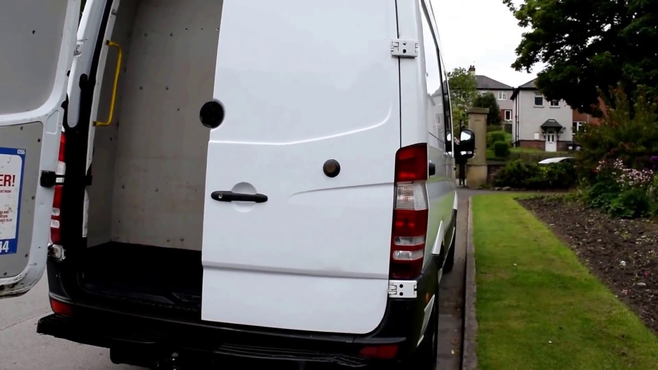 YA10CKP MERCEDES BENZ SPRINTER MESS VAN