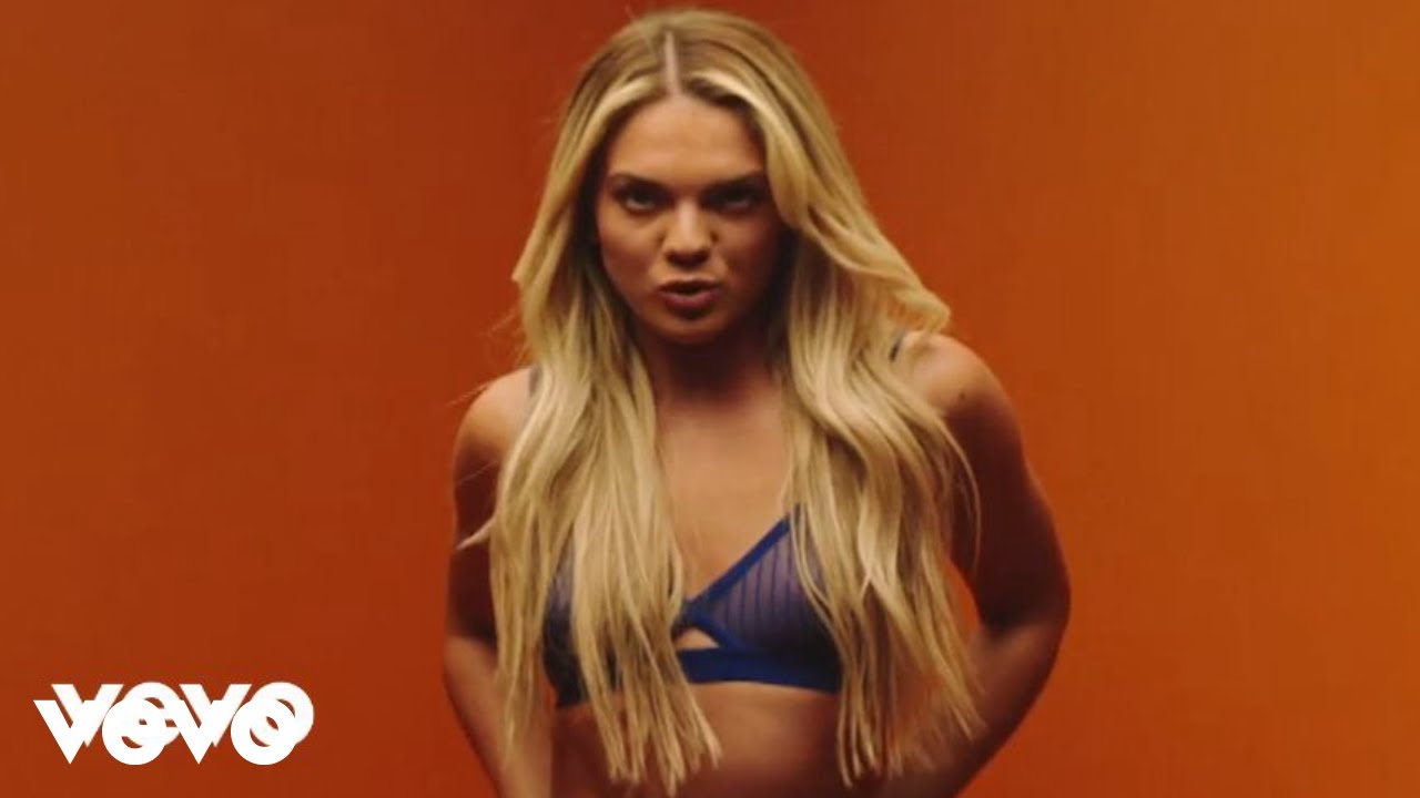 One Bit, Louisa - Between You and Me (Official Video)