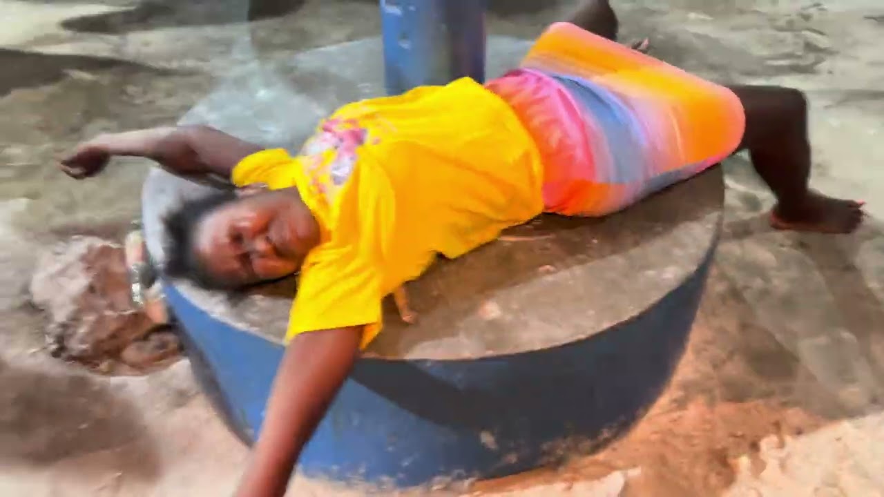 ANPERÈ WESLEY KAY MANBO ZA ANPiL MOUN PWAN LWA KOURI ViNi GADE 